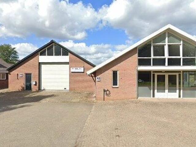 121 m2 warehouse for rent in Doetinchem