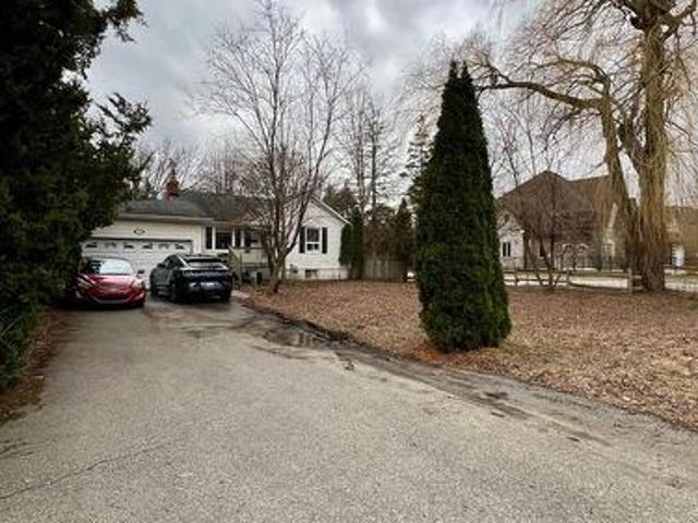 121 May Avenue, Richmond Hill, ON, L4C 3S7 house for sale | Listing ID N12040 | Royal LePage