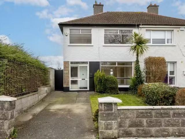 121 Raheny Road, Raheny, Dublin 5 is for sale