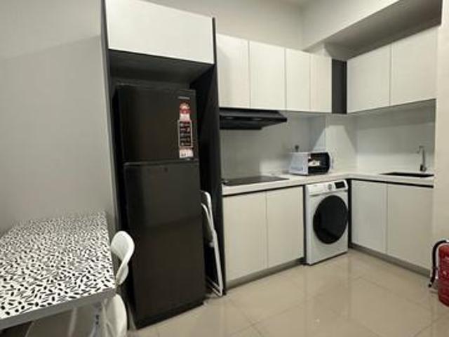 121 Residence Fully furnish available now call for viewing