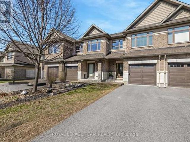 121 Woodhurst Crescent, Ottawa, ON, K2S 0T4 house for sale | Listing ID X13040 | Royal LePage