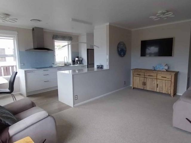 121A Barbara Ave, Whangamata