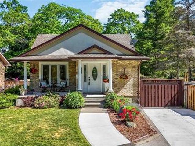 1226 Lakeshore Road, Sarnia, ON, N7S 2L3 house for sale | Listing ID 26016 | Royal LePage