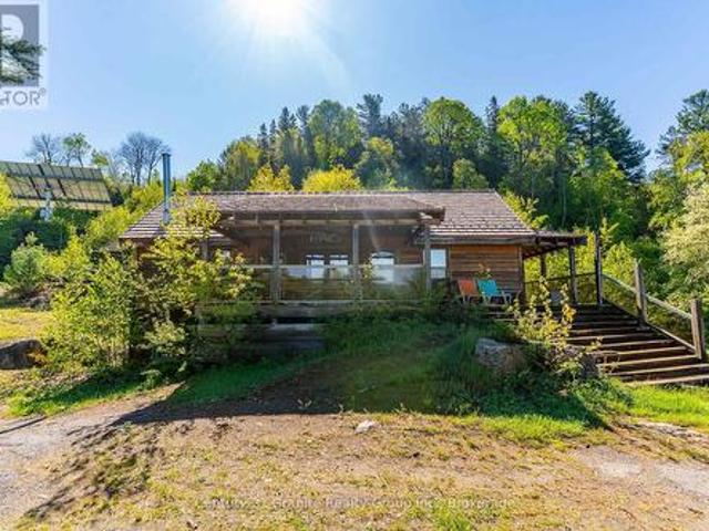 1226 Trapline Trail, Dysart Et Al Guilford, ON, K0M 1S0 house for sale | Listing ID X12181 | Royal LePage