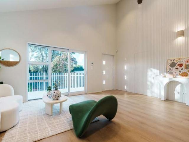 1/220 Birkdale Road, Birkdale, North Shore City