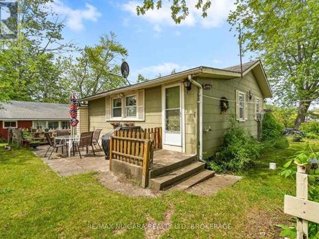 12211 Lakeshore Road, Wainfleet Lakeshore, ON, L0S 1V0 house for sale | Listing ID X13465 | Royal LePage