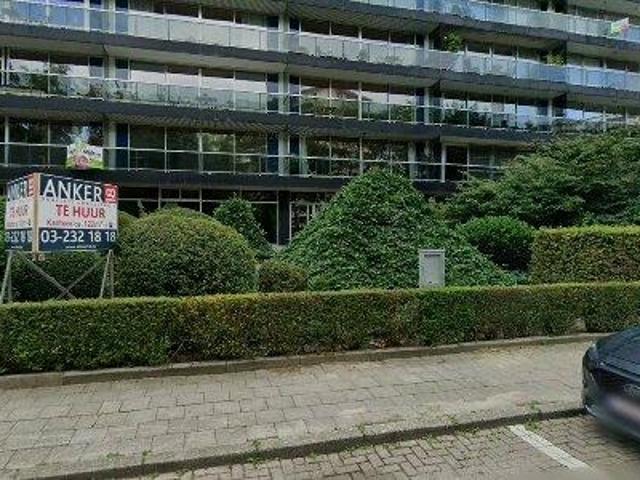122 205 m2 office space for rent in Antwerp Berchem