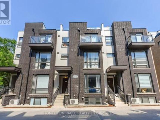 122 32 Fieldway Road, Toronto, ON, M8Z 0E3 townhouse for sale | Listing ID W13591 | Royal LePage