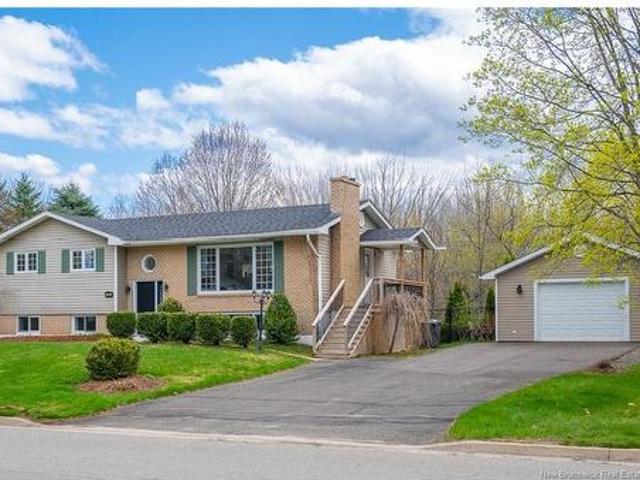 122 Burpee St, Fredericton, NB, E3A 1M5 house for sale | Listing ID NB139730 | Royal LePage