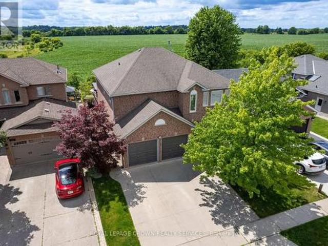 122 Delavan Drive, Cambridge, ON, N1S 4S3 house for sale | Listing ID X13551 | Royal LePage