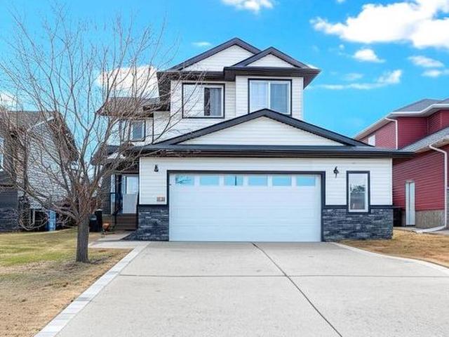 122 Iris Way, Fort Mcmurray, AB, T9K 0H3 house for sale | Listing ID A2220 | Royal LePage
