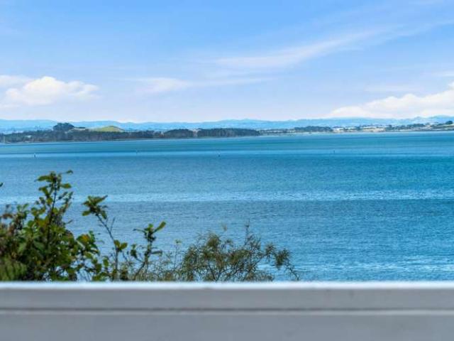 122 Otitori Bay Road, Titirangi, Waitakere City