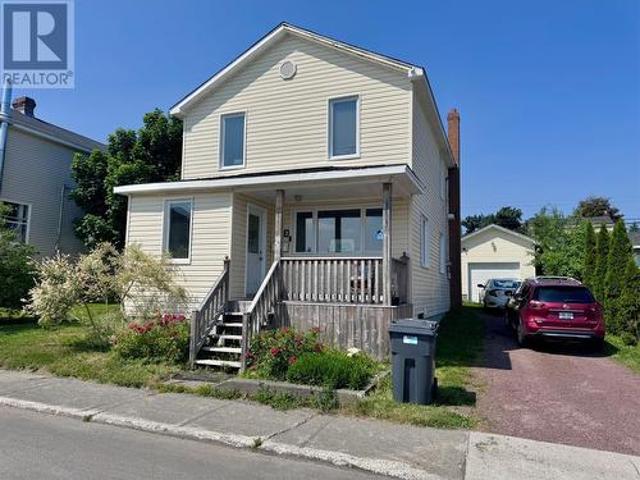 122 Lincoln Road, Grand Falls Windsor, NL, A2A 1N5 house for sale | Listing ID 1301 | Royal LePage