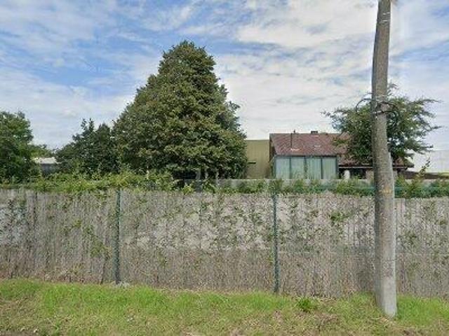 122 m2 office space for rent in Roeselare