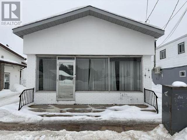 122 Poplar Ave, Sault Ste. Marie, ON, P6B 2W9 commercial for sale | Listing ID SM260361 | Royal LePage