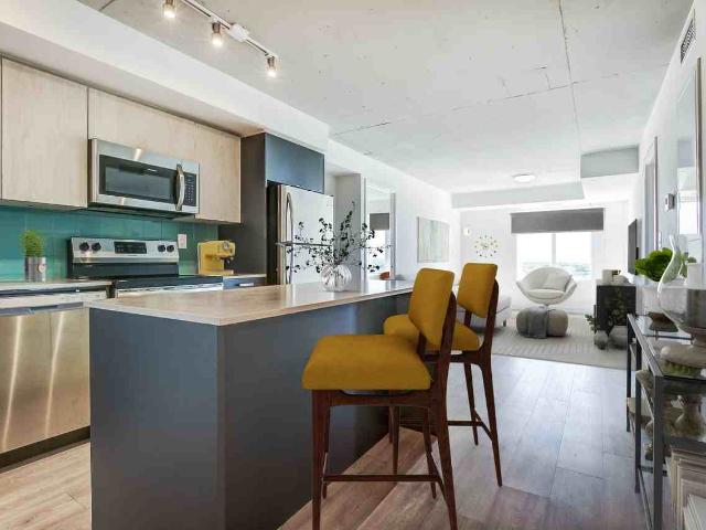 1235 Marlborough 2 Bedroom Apartment for Rent at 1235 Marlborough Crt, Oakville, ON L6H 0W8 College Park