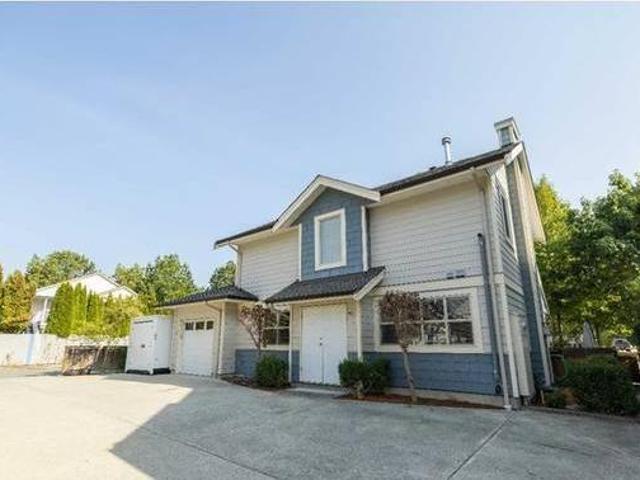 123838 120a Lane Maple Ridge BC Townhouse For Sale REW