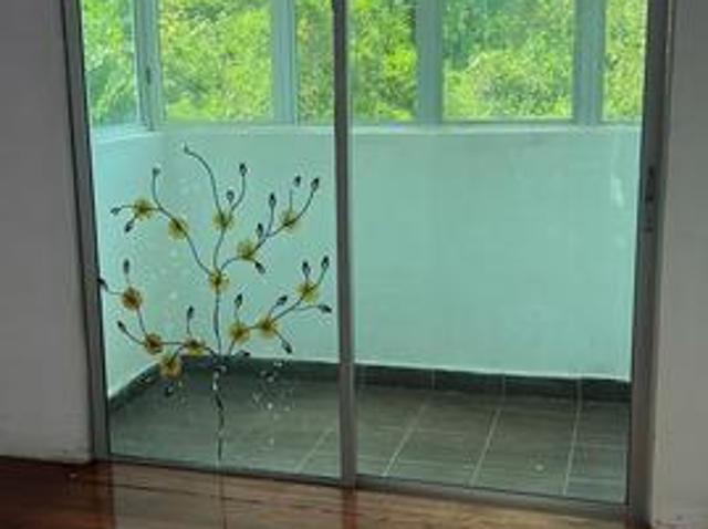 1238 sqft 2nd Floor Block D Seri Borneo Condominium for Sale