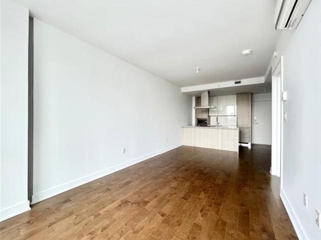 1239 Rue Drummond
