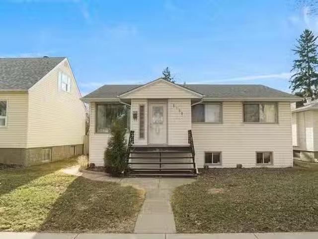 12312 95A Street, Edmonton, AB, T5G 1S4 house for sale List.
