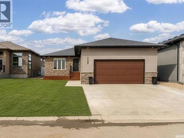 123 Hodges Crescent, Moose Jaw, SK, S6J 0B1 house for sale | Listing ID SK043082 | Royal LePage