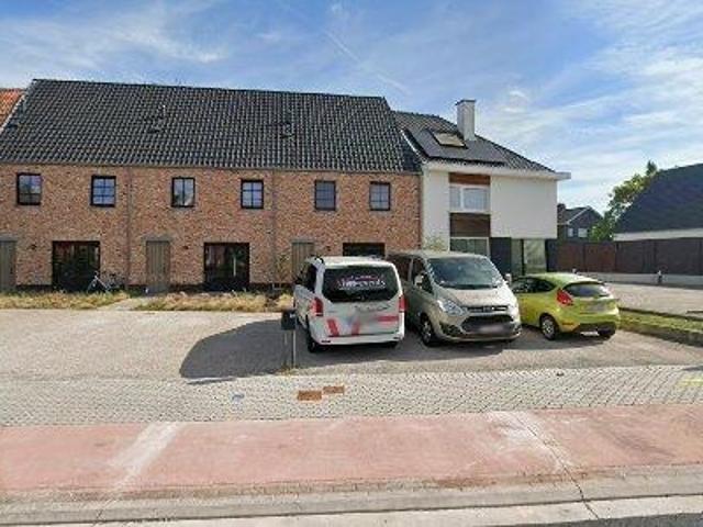 123 m2 apartment for rent in Waregem