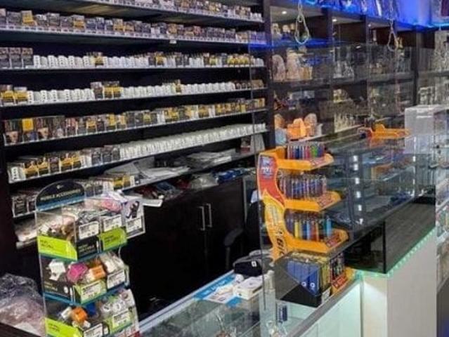 123 Vape Avenue