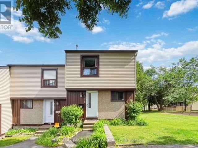 1248 Bethamy Lane, Ottawa, ON, K1J 8P4 townhouse for lease | Listing ID X13550 | Royal LePage
