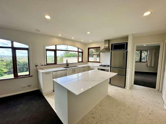 Address withheld, Albany, North Shore City