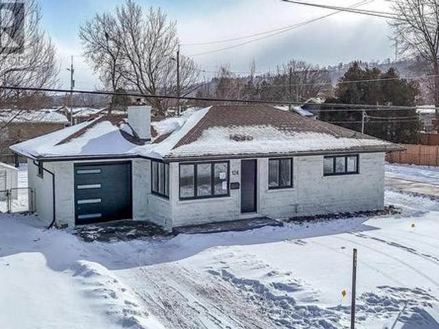 124 Corman Avenue, Hamilton, ON, L8G 3W4 house for sale | Listing ID X12939 | Royal LePage