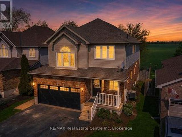 124 Gibbons Drive, Centre Wellington Fergus, ON, N1M 3W2 house for sale | Listing ID X13148 | Royal LePage