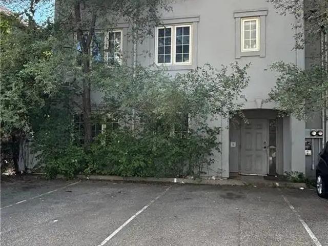 124 KING Street N Unit# 2