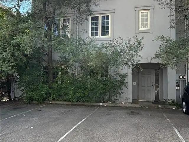 124 KING Street N Unit# 6