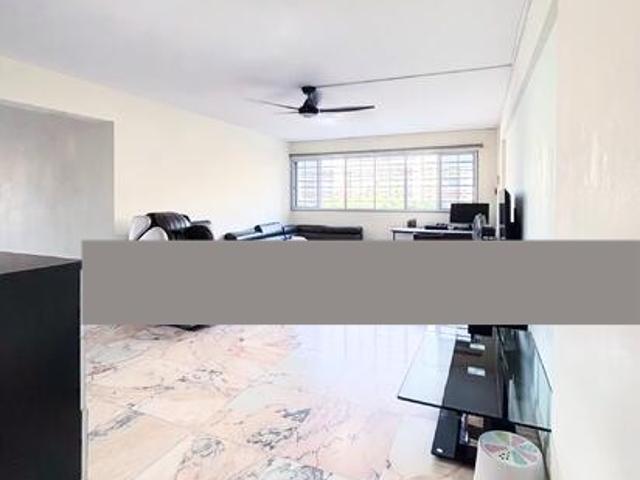 124 Paya Lebar Way HDB Apartment For Sale, $828,500, 3 Bed 2 Bath 1,270 sqft $652.00 psf