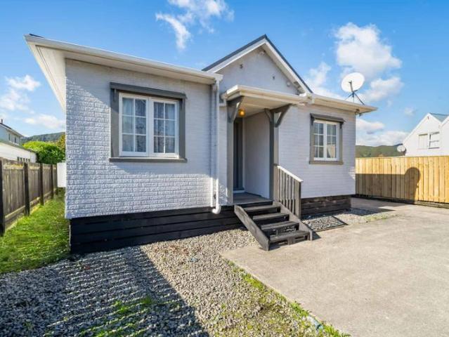 124a Randwick Road, Moera, Lower Hutt City For Sale
