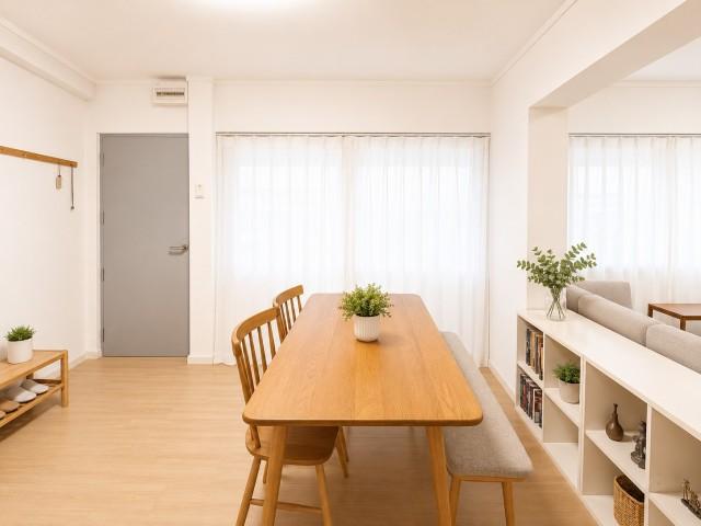 124C Rivervale Drive HDB Apartment For Sale, $580,000, 3 Bed 2 Bath 969 sqft $599.00 psf