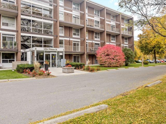 1254 Princess Street, Kingston, ON K7M 3C9 MetCap Living