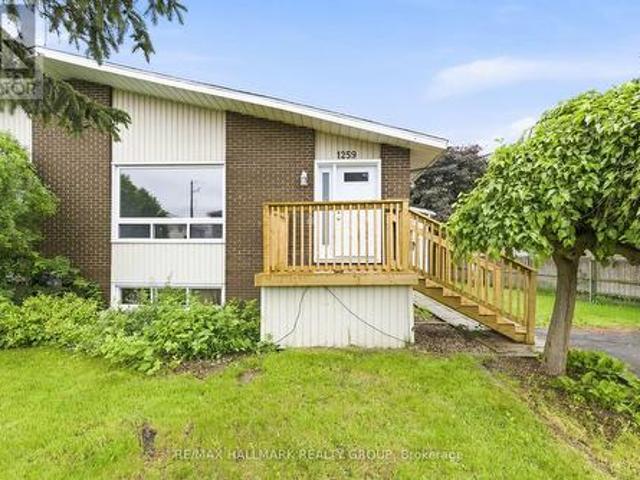 1259 Marenger Street, Ottawa, ON, K1C 1S1 house for sale | Listing ID X13442 | Royal LePage