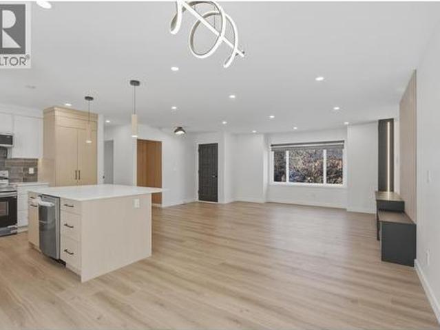 1259 Hook Drive, Kamloops, BC, V2B 7S8 house for sale | Listing ID 10390 | Royal LePage