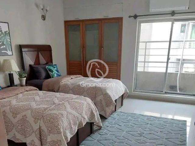 1250 Ft² Flat for Rent