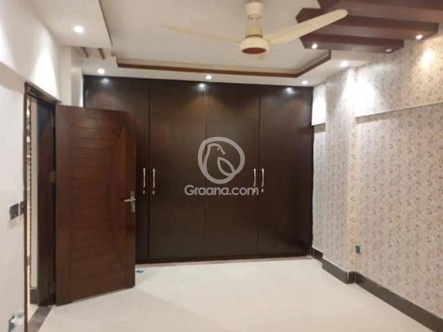 1250 Ft² Flat for Rent