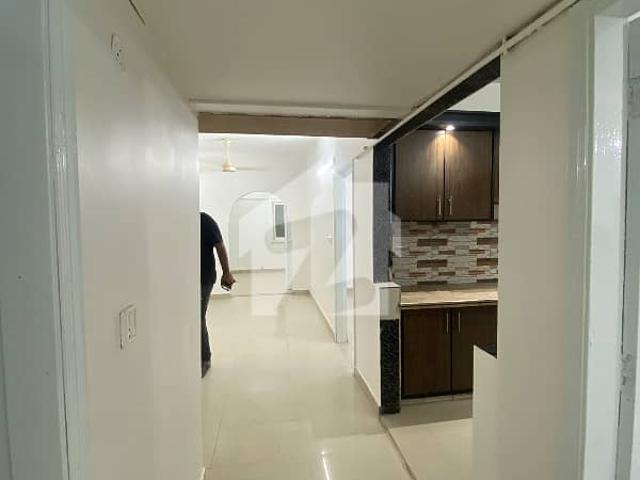 1250 Sqft 3 Bed DD Flat For Sale In Gulshan E Iqbal 13 D/2