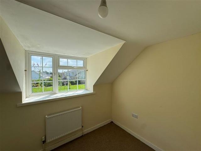 125,000 | 31 New Street, Lismore, Co. Waterford BidX1 Ireland Ltd 5012 MyHome. Ie Residential