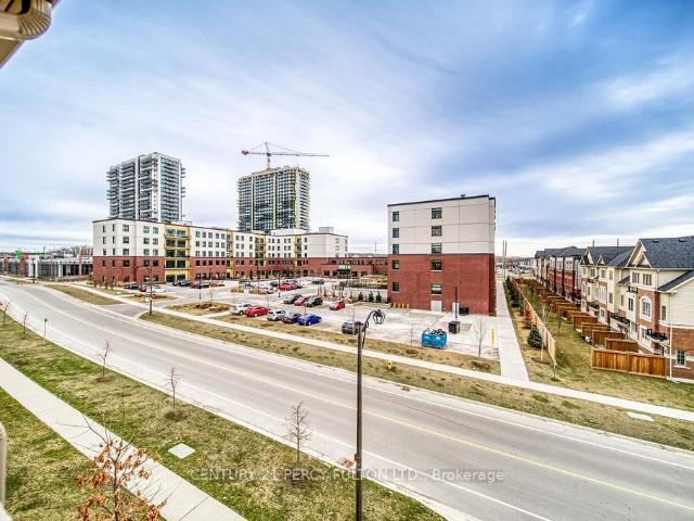 125 80 Sarita Path, Oshawa | 3Beds/3Bath, Townhouse, $2,950/mo | Condos. Ca