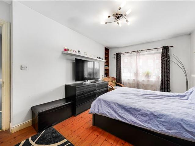 125 Castlecurragh Vale, Mulhuddart, Dublin 15 Ray Cooke Auctioneers Finglas 4908 MyHome. Ie Residential