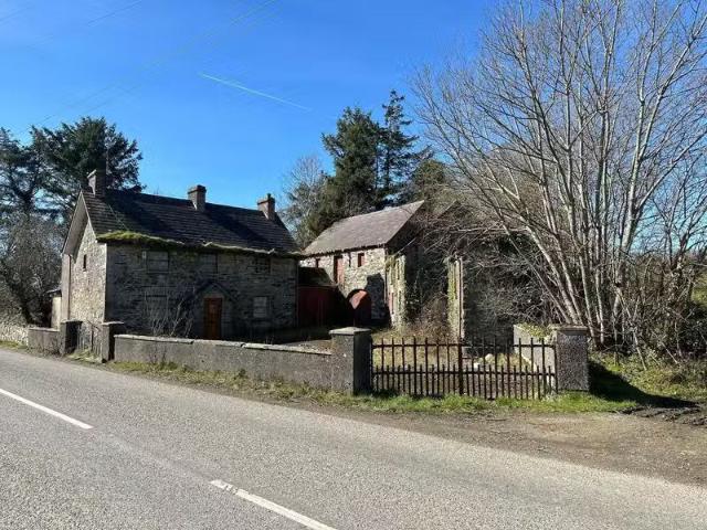 125 Derrynoose Road