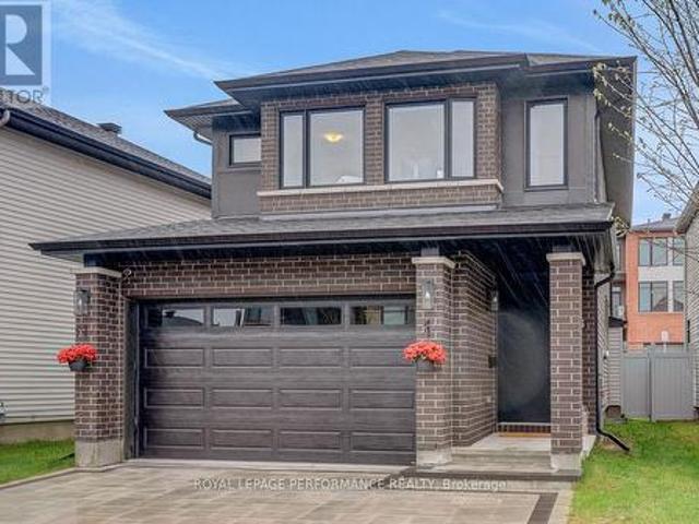 125 Dun Skipper Drive, Ottawa, ON, K1X 0G2 house for sale | Listing ID X13414 | Royal LePage