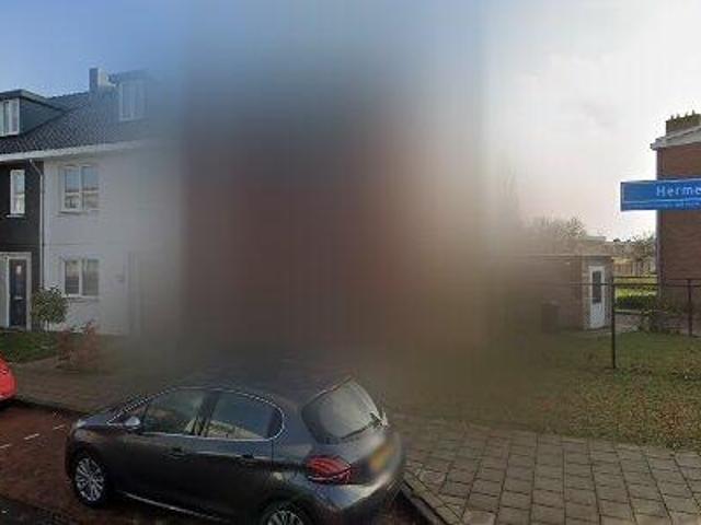 125 m2 apartment for rent in Hengelo