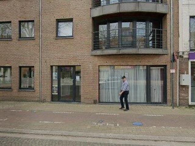 125 m2 office space for rent in Eeklo