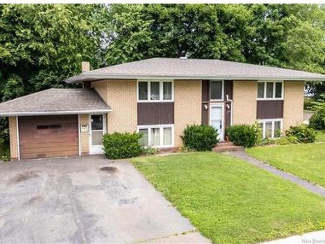 125 Massey Ave, Moncton, NB, E1A 3E6 house for sale | Listing ID NB143330 | Royal LePage